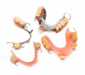 Dentures used by cosmetic dentists